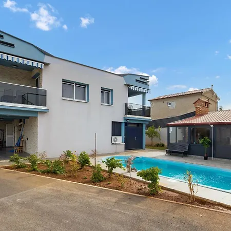 Stunning In Vrh Apartment
