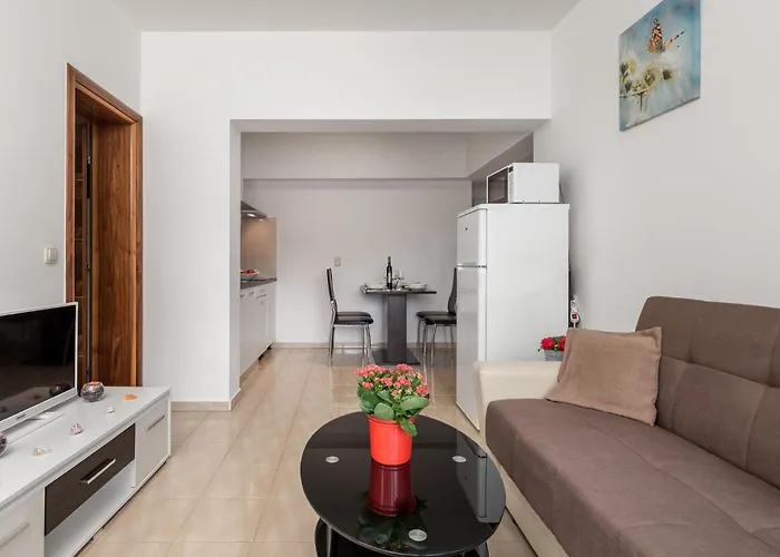 Διαμέρισμα 1 Bedroom Awesome In Vrh (Krk)